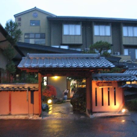 Отель Yumoto Kumegawa Onsen Иида Экстерьер фото