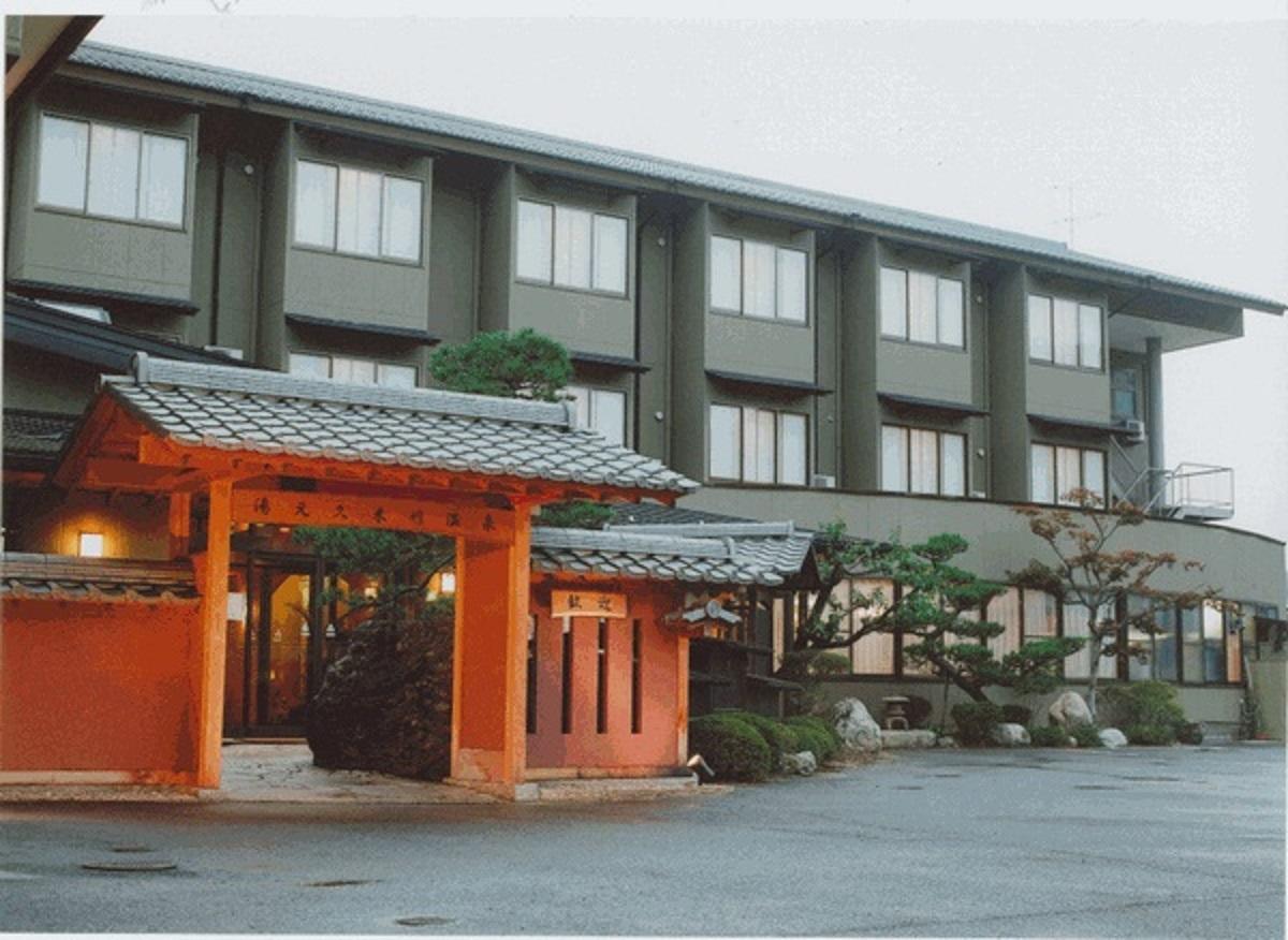 Отель Yumoto Kumegawa Onsen Иида Экстерьер фото
